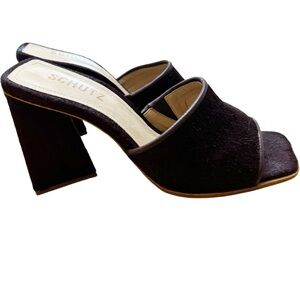 Schutz Lizah Block Heel Sandals in Bloodstone size 7.5